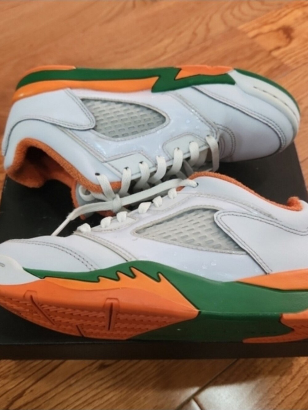 Jordan 5 Retro White, Grey and Orange Unisex Sneakers